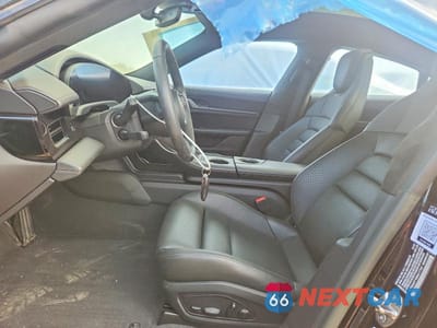 Zdjęcie 7 z 12 samochodu: 2022 PORSCHE TAYCAN VIN:WP0AA2Y10NSA17762 - miniatura
