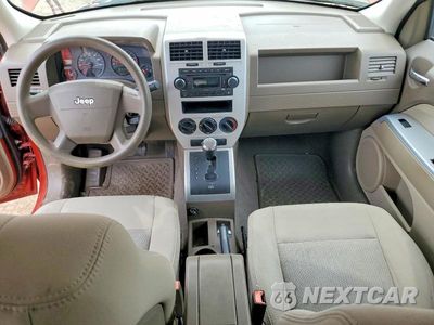Zdjęcie 8 z 13 samochodu: 2008 JEEP PATRIOT SPORT VIN:1J8FF28W48D798741 - miniatura