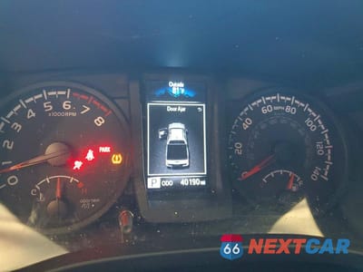 Zdjęcie 9 z 12 samochodu: 2021 TOYOTA TACOMA SR V6 VIN:3TMCZ5AN6MM452614 - miniatura