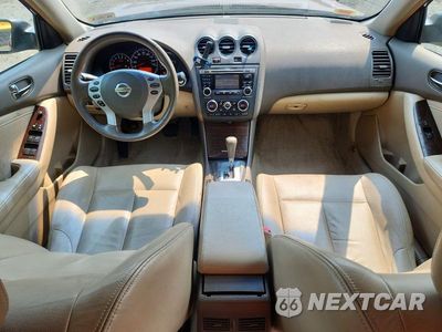 Zdjęcie 8 z 12 samochodu: 2010 NISSAN ALTIMA SR VIN:1N4BL2AP8AC115555 - miniatura