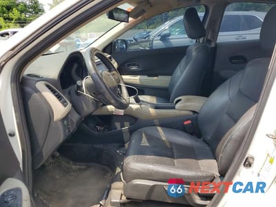 Zdjęcie 7 z 13 samochodu: 2018 HONDA HR-V LX VIN:3CZRU6H38JM730941 - miniatura