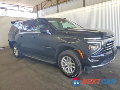 Czwarte zdjęcie samochodu z boku: 2026 CHEVROLET SUBURBAN C1500 LT VIN:1GNS5CKD9TR361245 - miniatura