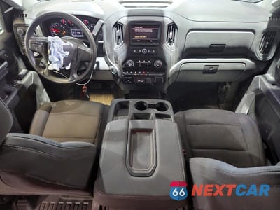 Zdjęcie 8 z 12 samochodu: 2026 CHEVROLET SILVERADO K1500 VIN:1GCUKAED5TZ130143 - miniatura