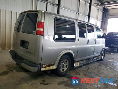 Trzecie zdjęcie samochodu z tyłu: 2003 CHEVROLET EXPRESS G1500 VIN:1GBFG15X931226347 - miniatura
