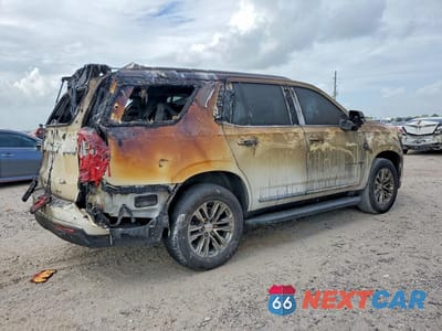 Trzecie zdjęcie samochodu z tyłu: 2022 GMC YUKON SLT VIN:1GKS1BKD1NR285431 - miniatura