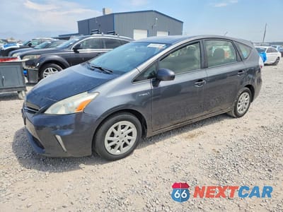 2013 TOYOTA PRIUS V TWO JTDZN3EU9D3222269 - główne zdjęcie licytacji z USA - miniatura