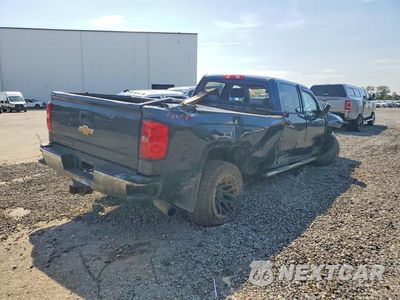 Trzecie zdjęcie samochodu z tyłu: 2019 CHEVROLET SILVERADO K3500 VIN:1GC4KVCY1KF141038 - miniatura