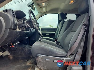 Zdjęcie 7 z 12 samochodu: 2008 CHEVROLET SILVERADO K1500 VIN:2GCEK19J581139218 - miniatura