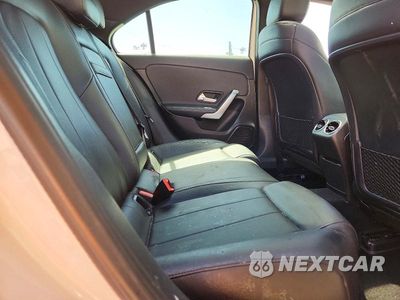 Zdjęcie 10 z 12 samochodu: 2019 MERCEDES-BENZ A 220 VIN:WDD3G4EBXKW017789 - miniatura