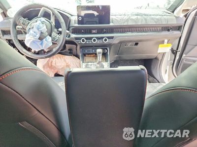 Zdjęcie 8 z 13 samochodu: 2026 HONDA CR-V VIN:5J6RS5H84TL026302 - miniatura