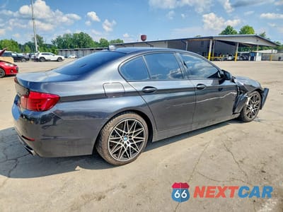 Trzecie zdjęcie samochodu z tyłu: 2011 BMW 550 XI VIN:WBAFU9C54BC785857 - miniatura