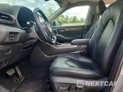 Zdjęcie 7 z 12 samochodu: 2020 TOYOTA HIGHLANDER HYBRID LIMITED VIN:5TDYARAH7LS000653 - miniatura