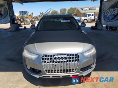Piąte zdjęcie samochodu w środku: 2013 AUDI A4 ALLROAD PREMIUM PLUS VIN:WA1UFAFL4DA164305 - miniatura