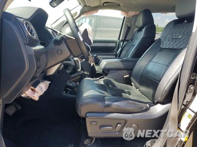 Zdjęcie 7 z 13 samochodu: 2019 TOYOTA TUNDRA PLATINUM VIN:5TFAY5F19KX841822 - miniatura