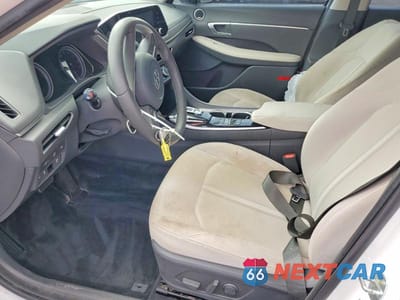 Zdjęcie 7 z 12 samochodu: 2022 HYUNDAI SONATA HYBRID SEL VIN:KMHL34JJXNA043860 - miniatura