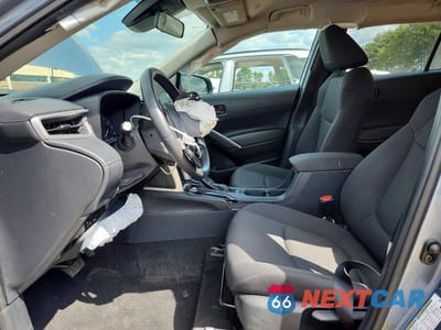 Zdjęcie 7 z 12 samochodu: 2024 TOYOTA COROLLA CROSS LE VIN:7MUCAABG2RV105116 - miniatura