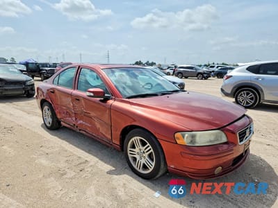 Czwarte zdjęcie samochodu z boku: 2008 VOLVO S60 2.5T VIN:YV1RS592782673803 - miniatura