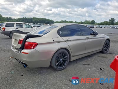 Trzecie zdjęcie samochodu z tyłu: 2011 BMW 535 XI VIN:WBAFU7C55BC777464 - miniatura