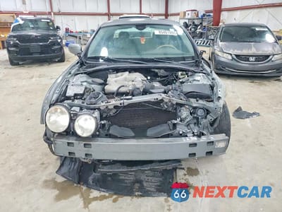 Piąte zdjęcie samochodu w środku: 2002 JAGUAR S-TYPE VIN:SAJDA01N02FM31352 - miniatura