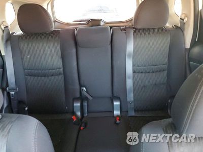 Zdjęcie 10 z 14 samochodu: 2017 NISSAN ROGUE SV VIN:5N1AT2MTXHC875393 - miniatura