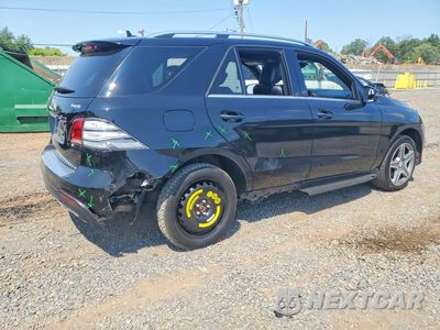 Trzecie zdjęcie samochodu z tyłu: 2016 MERCEDES-BENZ GLE 350 4MATIC VIN:4JGDA5HB9GA713139 - miniatura