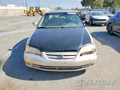 Piąte zdjęcie samochodu w środku: 2002 HONDA ACCORD EX VIN:1HGCG56602A157009 - miniatura