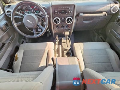 Zdjęcie 8 z 13 samochodu: 2008 JEEP WRANGLER UNLIMITED VIN:1J4GA59178L615878 - miniatura