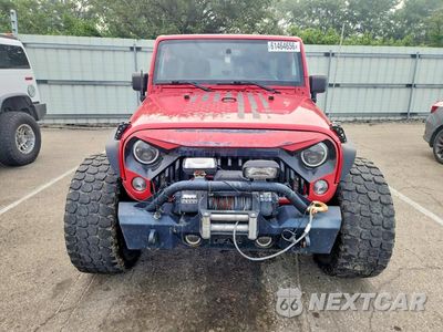 Piąte zdjęcie samochodu w środku: 2014 JEEP WRANGLER UNLIMITED SAHARA VIN:1C4BJWEG0EL128355 - miniatura