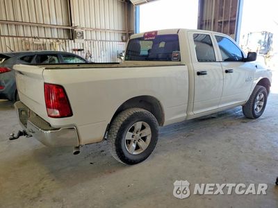 Trzecie zdjęcie samochodu z tyłu: 2019 RAM 1500 CLASSIC TRADESMAN VIN:1C6RR6FG5KS524117 - miniatura