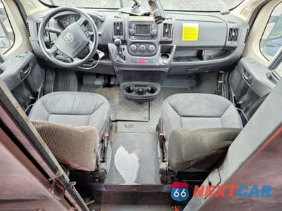 Zdjęcie 8 z 13 samochodu: 2020 RAM PROMASTER 3500 DELIVERY VAN VIN:3C6URVJG8LE128991 - miniatura