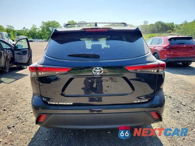 Zdjęcie 6 z 13 samochodu: 2022 TOYOTA HIGHLANDER XLE VIN:5TDGZRBH4NS559776 - miniatura