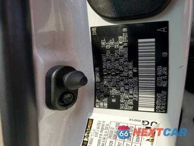 Zdjęcie 13 z 13 samochodu: 2006 LEXUS GX 470 VIN:JTJBT20X860107280 - miniatura