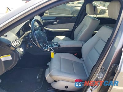 Zdjęcie 7 z 12 samochodu: 2010 MERCEDES-BENZ E 350 VIN:WDDHF5GB2AA073894 - miniatura