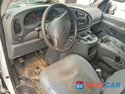 Zdjęcie 8 z 13 samochodu: 2004 FORD ECONOLINE E350 SUPER DUTY VAN VIN:1FTSE34L84HA14946 - miniatura