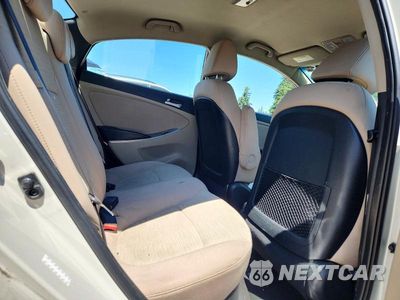 Zdjęcie 10 z 12 samochodu: 2016 HYUNDAI ACCENT SE VIN:KMHCT4AE4GU104608 - miniatura