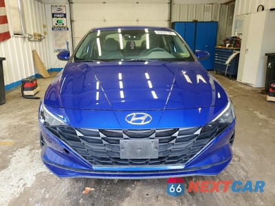Piąte zdjęcie samochodu w środku: 2023 HYUNDAI ELANTRA SEL VIN:KMHLM4AG3PU379031 - miniatura