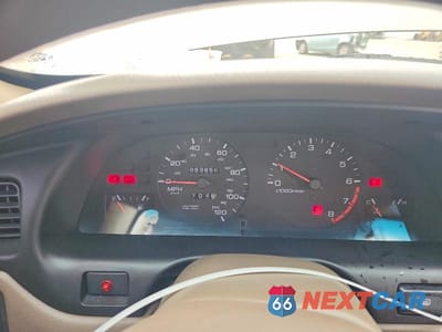 Zdjęcie 9 z 13 samochodu: 1999 NISSAN ALTIMA XE VIN:1N4DL01D5XC124340 - miniatura