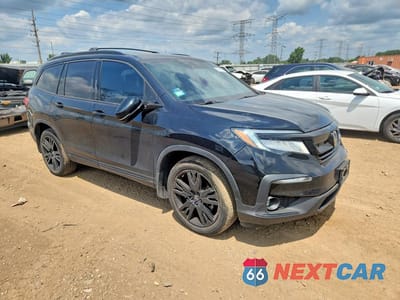 Czwarte zdjęcie samochodu z boku: 2021 HONDA PILOT BLACK VIN:5FNYF6H76MB058806 - miniatura