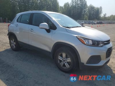 Czwarte zdjęcie samochodu z boku: 2017 CHEVROLET TRAX LS VIN:KL7CJNSB9HB066596 - miniatura