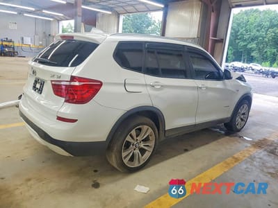 Trzecie zdjęcie samochodu z tyłu: 2016 BMW X3 XDRIVE28I VIN:5UXWX9C55G0D64539 - miniatura