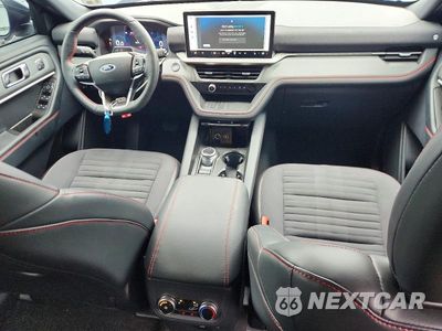 Zdjęcie 8 z 13 samochodu: 2025 FORD EXPLORER ST-LINE VIN:1FMUK8KH5SGC73731 - miniatura