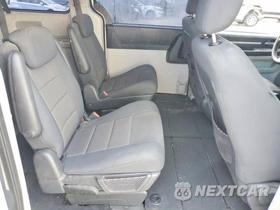 Zdjęcie 11 z 13 samochodu: 2009 DODGE GRAND CARAVAN SE VIN:2D8HN44EX9R652114 - miniatura