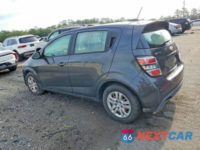 Drugie zdjęcie samochodu z przodu: 2020 CHEVROLET SONIC VIN:1G1JG6SB9L4127952 - miniatura