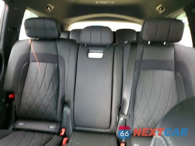 Zdjęcie 10 z 13 samochodu: 2026 MERCEDES-BENZ GLS 63 AMG 4MATIC VIN:4JGFF8KE8TB629039 - miniatura
