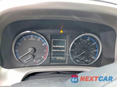 Zdjęcie 9 z 13 samochodu: 2016 TOYOTA RAV4 LIMITED VIN:JTMYFREV8GJ062051 - miniatura