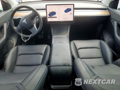 Zdjęcie 8 z 13 samochodu: 2022 TESLA MODEL Y VIN:7SAYGDEE7NA004808 - miniatura