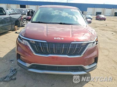Piąte zdjęcie samochodu w środku: 2023 KIA CARNIVAL LX VIN:KNDNB4H35P6249374 - miniatura