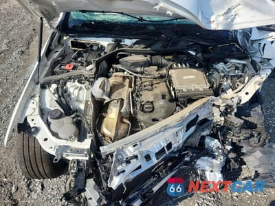 Zdjęcie 11 z 12 samochodu: 2023 MERCEDES-BENZ C 300 4MATIC VIN:W1KAF4HB6PR071280 - miniatura