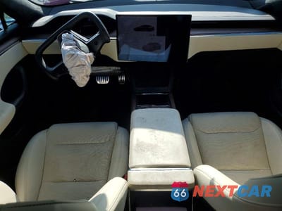 Zdjęcie 8 z 12 samochodu: 2022 TESLA MODEL S VIN:5YJSA1E52NF487971 - miniatura