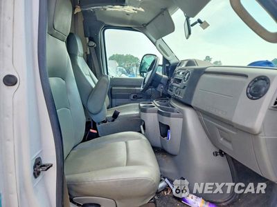 Zdjęcie 10 z 12 samochodu: 2021 FORD E350 DELIVERY TRUCK VIN:1FDWE3FK4MDC37994 - miniatura